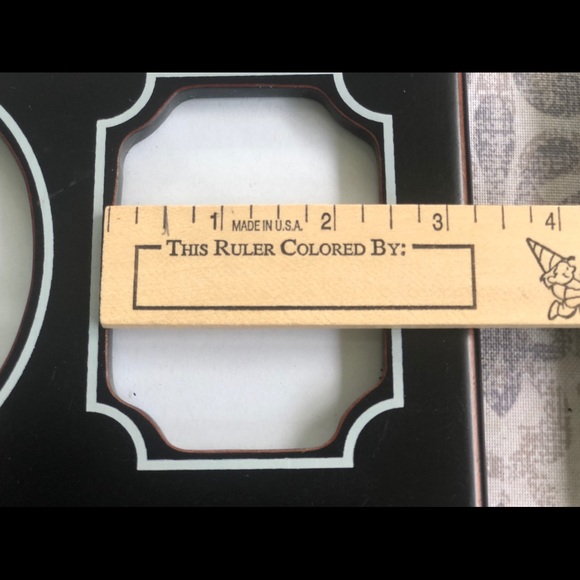 “La Famille” (“The Family” in French) photo wall display - Picture 14 of 14